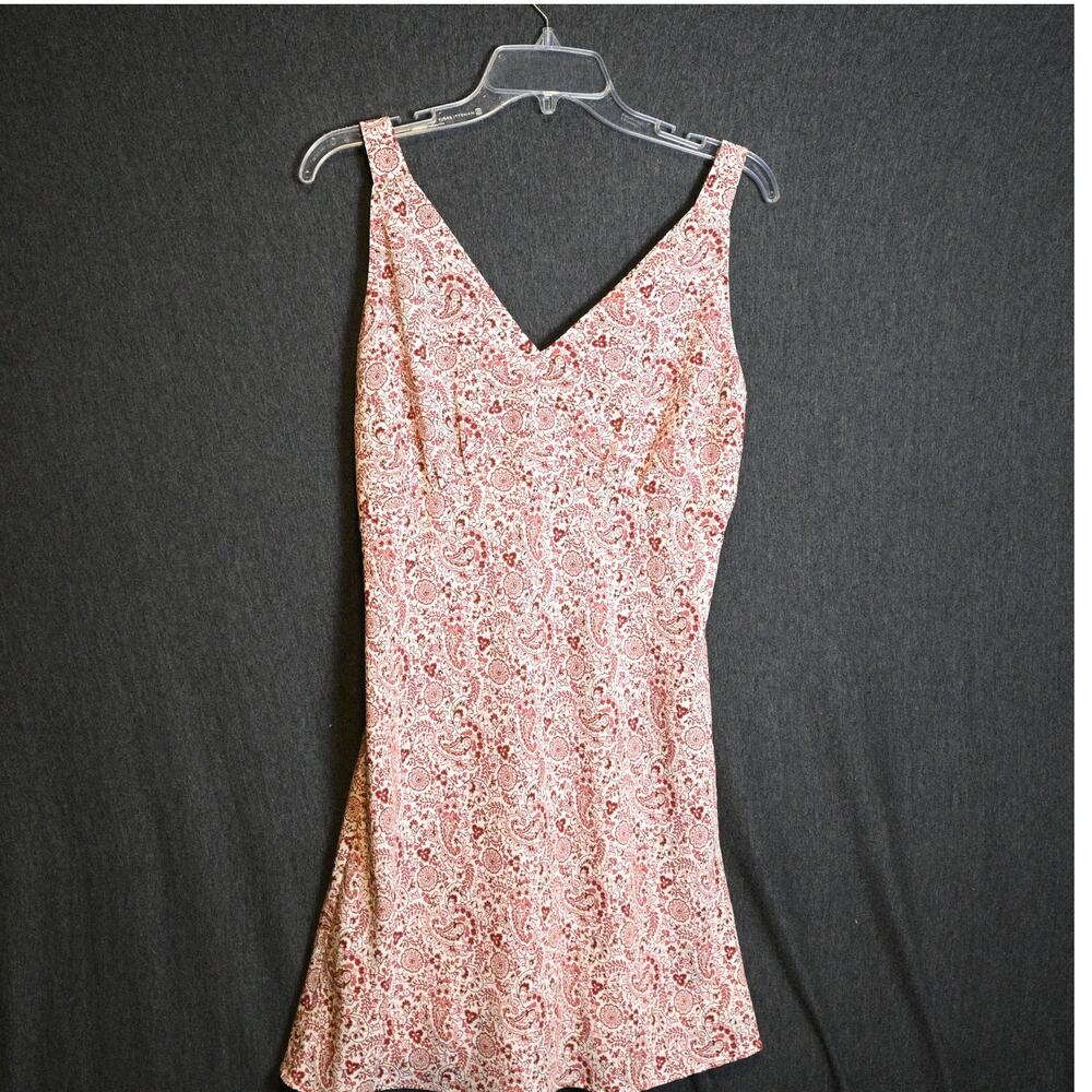 NEW Abercrombie & Fitch Women's M Pink V-Neck Paisley Dress Sleeveless NWT
